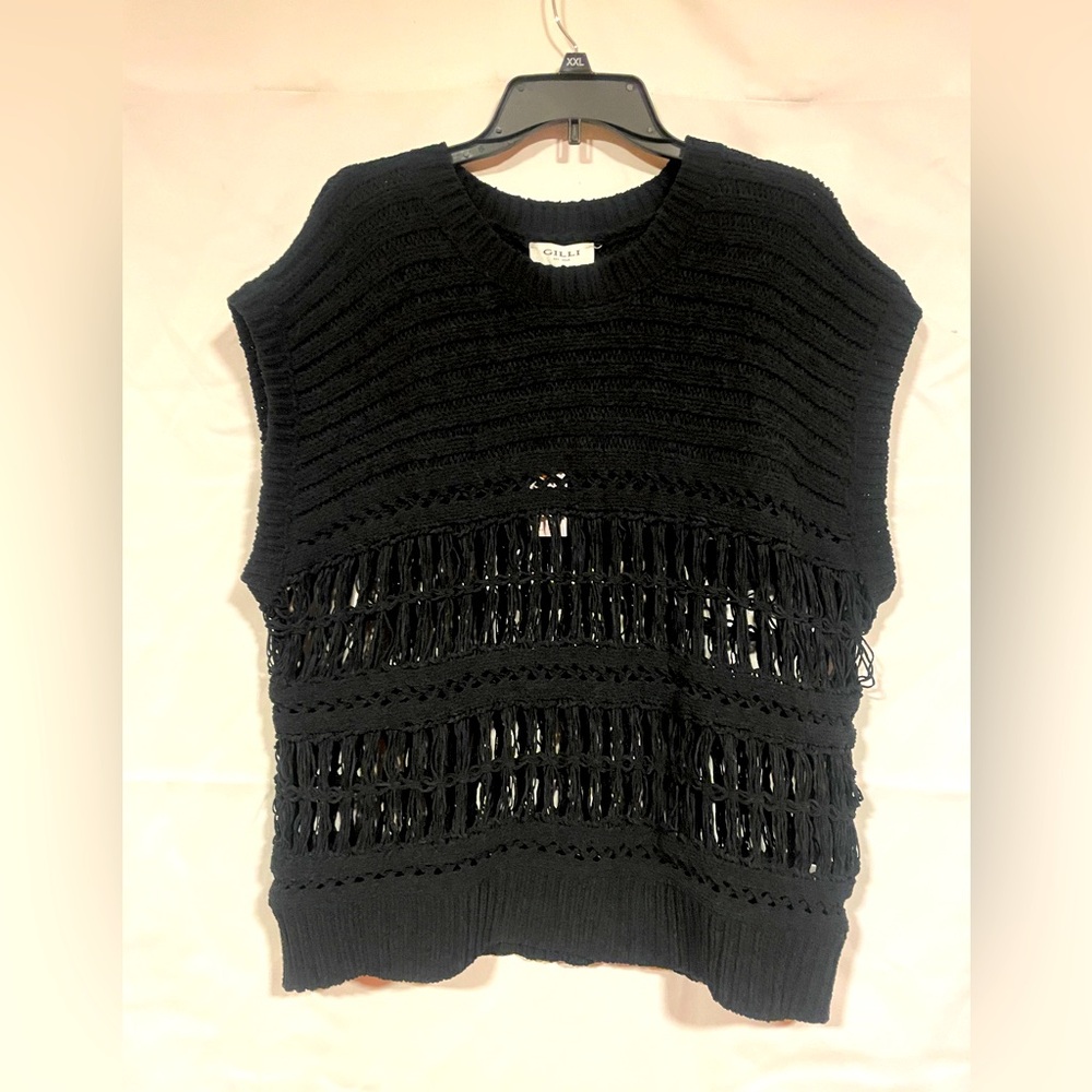 GILLI black fluffy knot sweater size medium with stretch new with tag